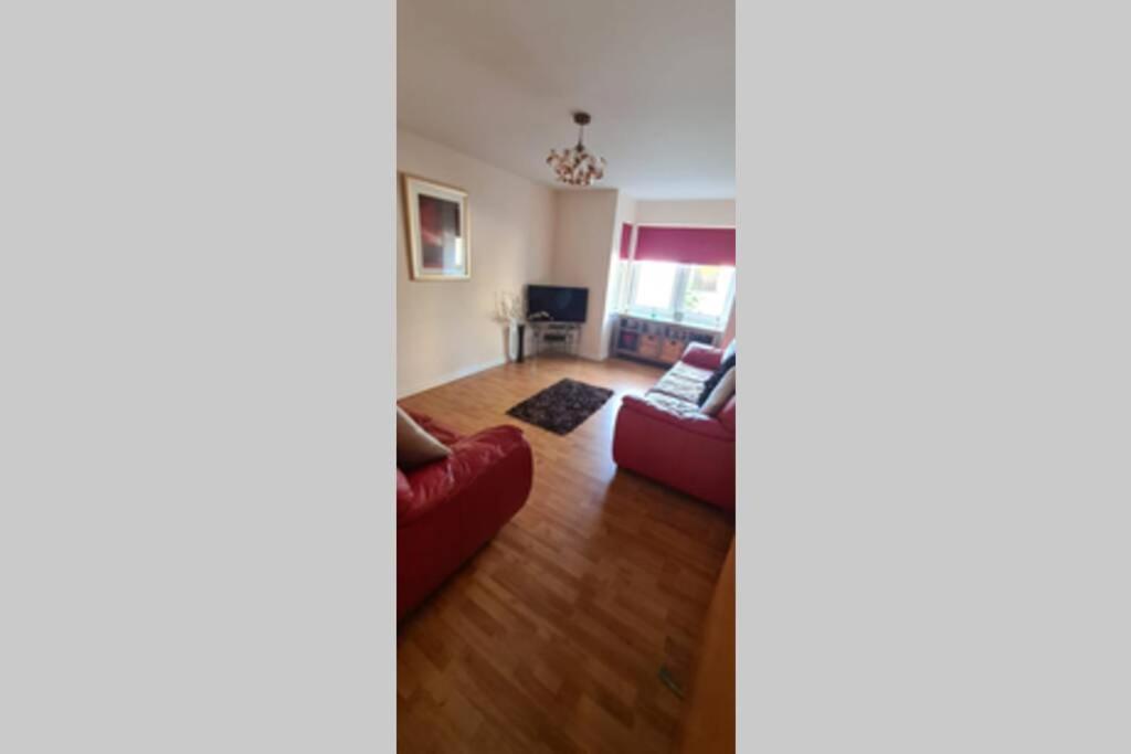 Lovely 2 Bed Apartment Close To Aberdeen Beach! Eksteriør bilde